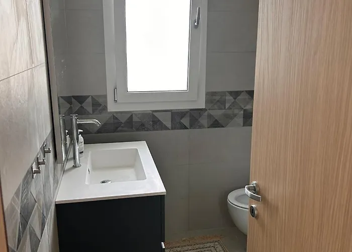 Nagelneue In Strandnaehe In Mittelitalien